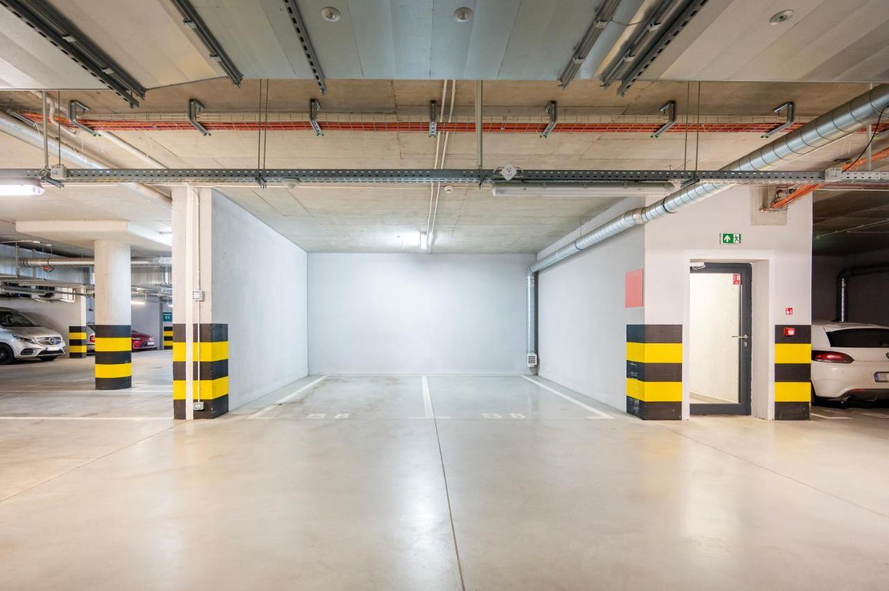 9Th Floor Lodz Manufaktura Apartments With Parking By Rentujemy Экстерьер фото